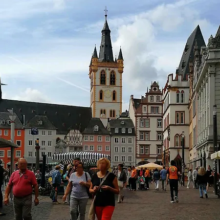 Apartment Grete Trier